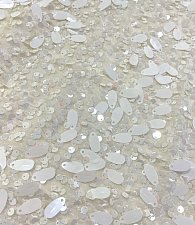 Пайетки на бархате сливочн\молоко с каплей